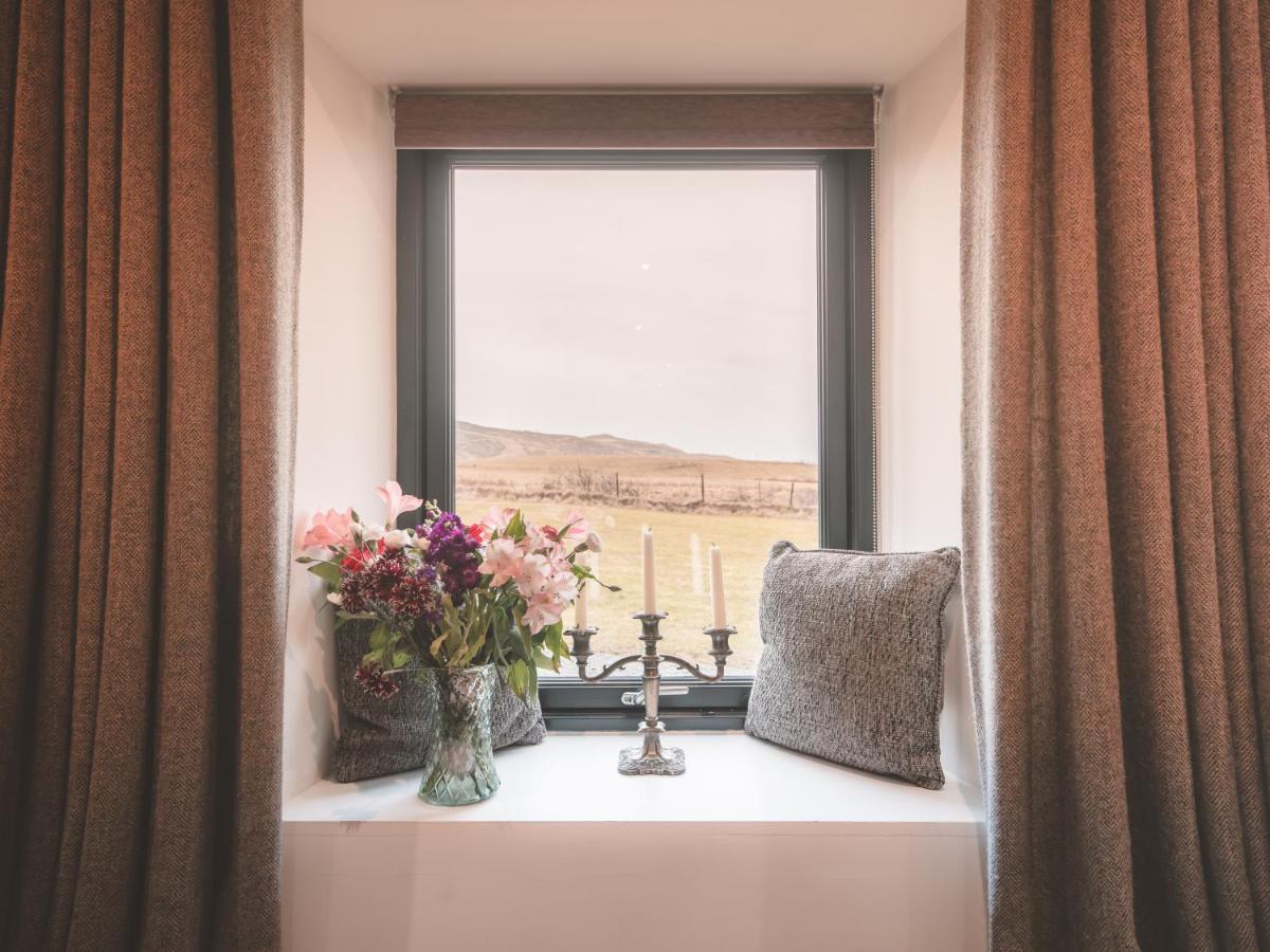 Monkstadt No 8 - Mceachanns Hideout Portree Esterno foto
